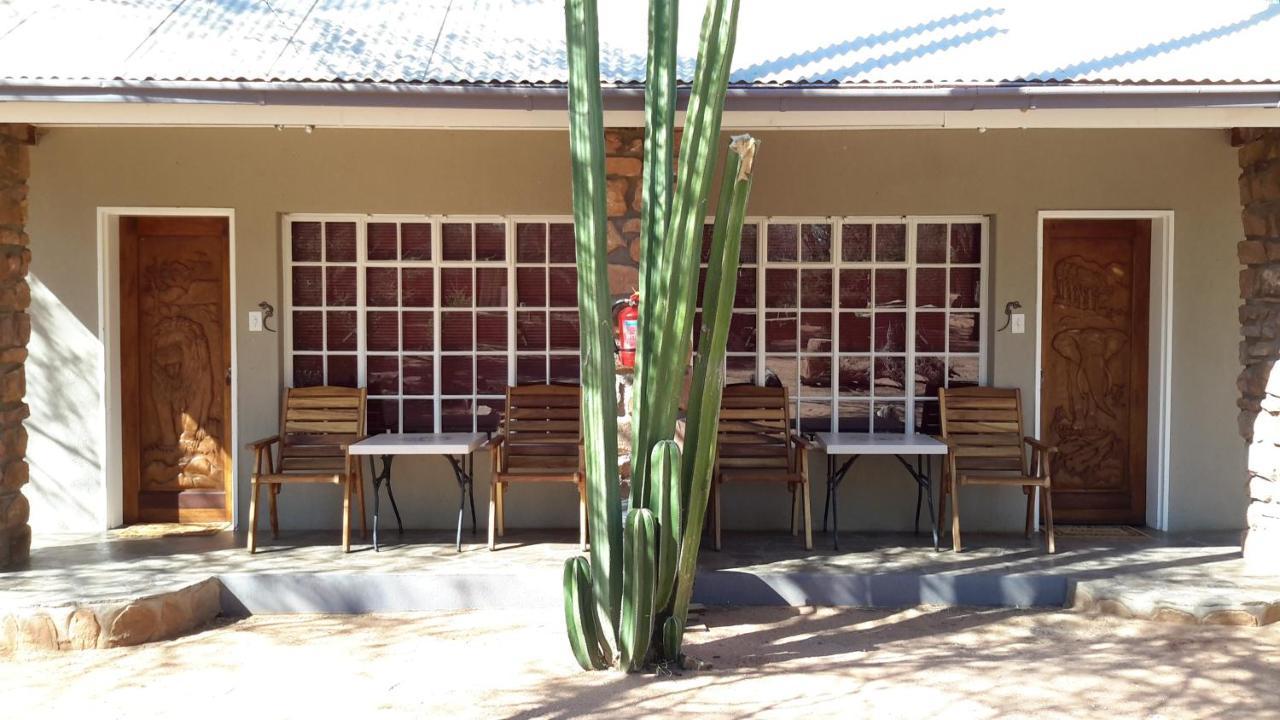 Wilhelmstal Khan River Lodge מראה חיצוני תמונה