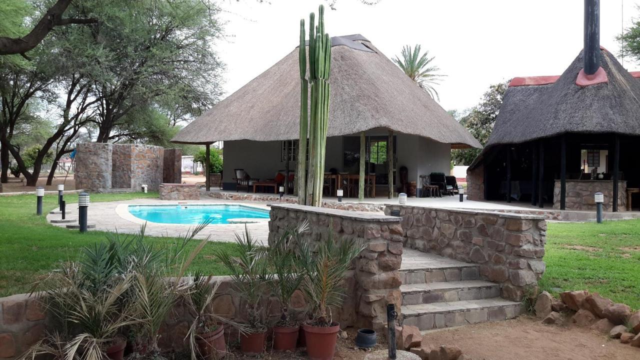Wilhelmstal Khan River Lodge מראה חיצוני תמונה