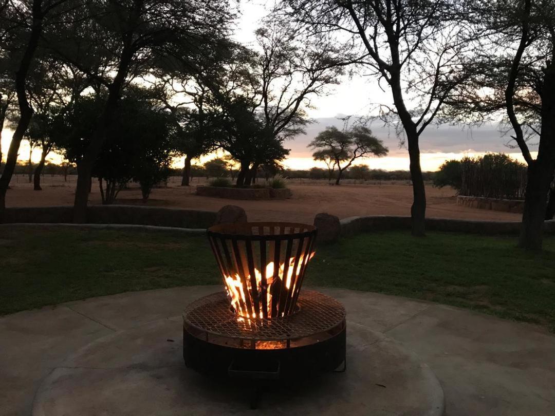 Wilhelmstal Khan River Lodge מראה חיצוני תמונה